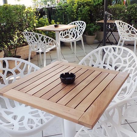 Hotel Aria Di Mare - Bed & Brunch In Centro A ריצ'יונה מראה חיצוני תמונה