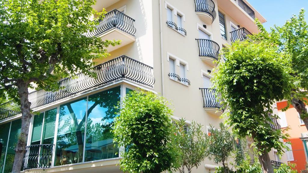 Hotel Aria Di Mare - Bed & Brunch In Centro A ריצ'יונה מראה חיצוני תמונה