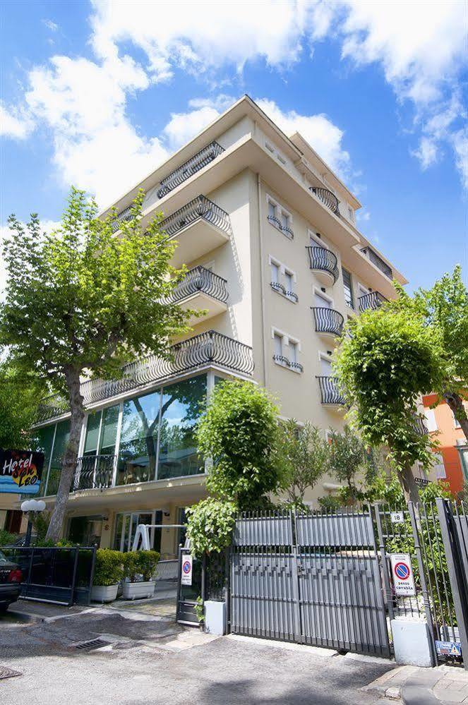 Hotel Aria Di Mare - Bed & Brunch In Centro A ריצ'יונה מראה חיצוני תמונה